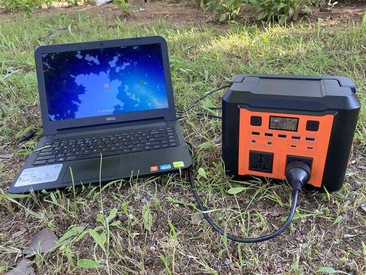 Pārnēsājams barošanas avots 300W